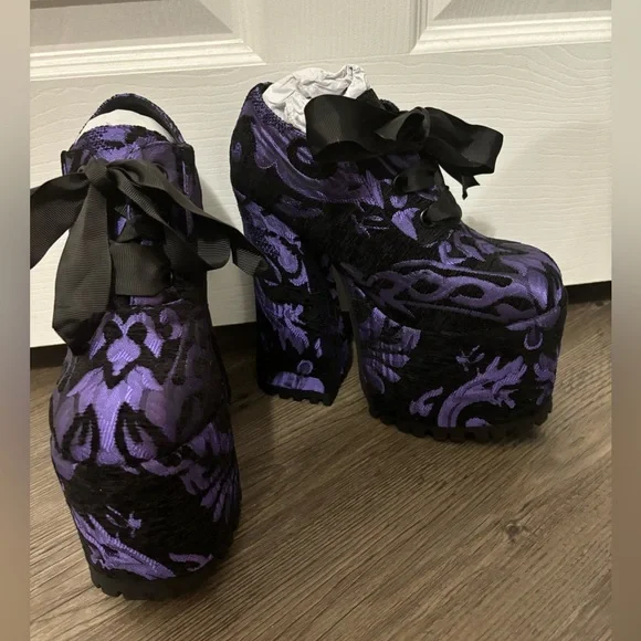 NWOB Dolls Kill / Widow Sultry Sins Oxford Platforms - Picture 4 of 7